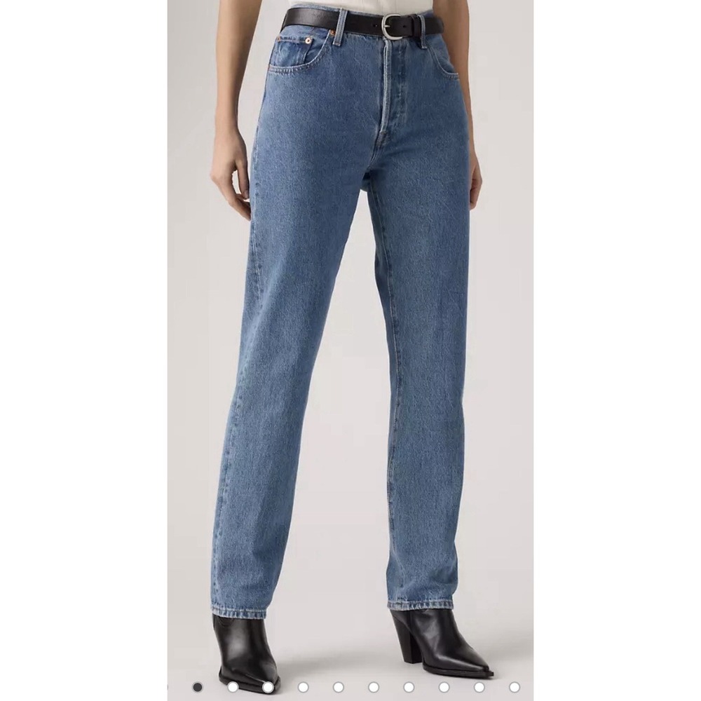 501® Original Fit Women's Jeans 90's Size 25 By 32 Medium Wash Premium Denim
